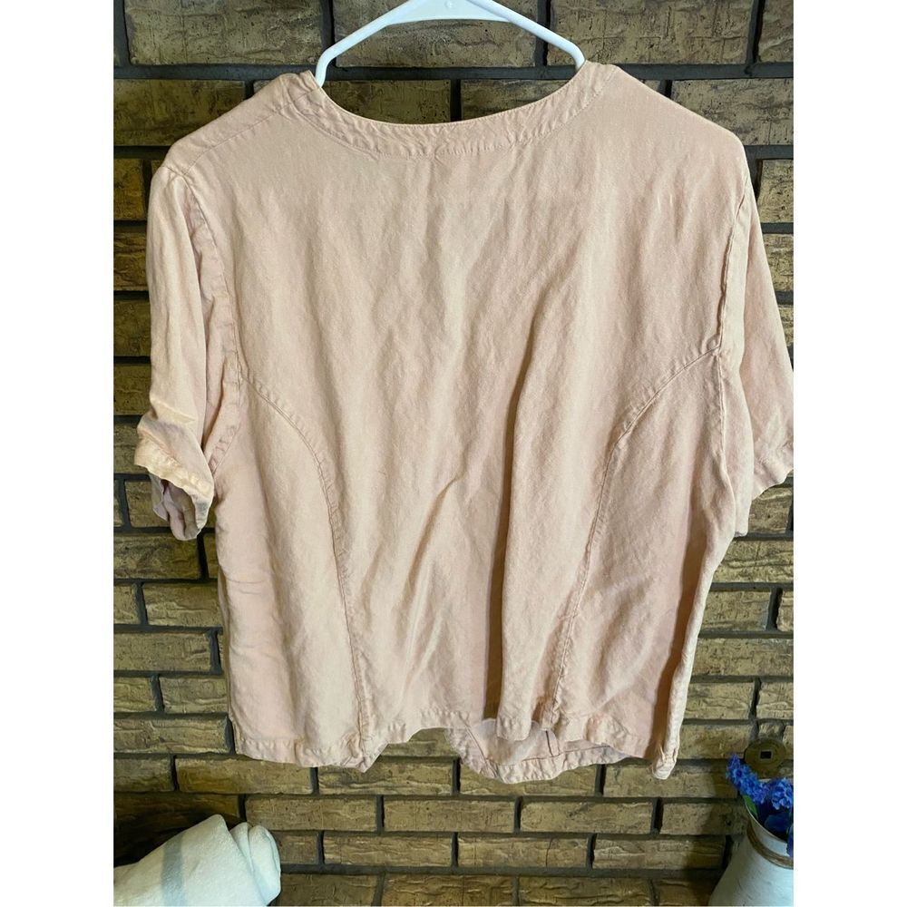 ‎Valerie Stevens II button Down - Picture 2 of 5